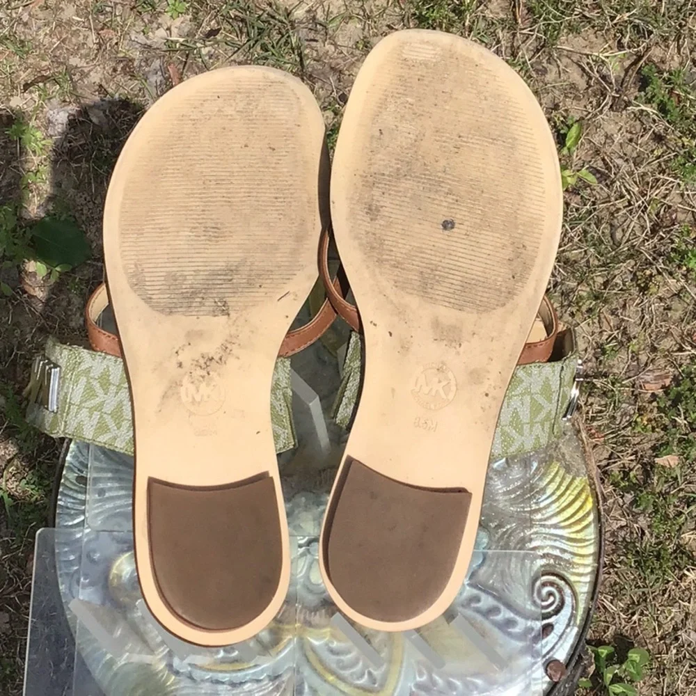 Michael By Micheal Kors Sidney Thong Flat Tan and Green MK Logo Women's Sandals - Picture 9 of 16